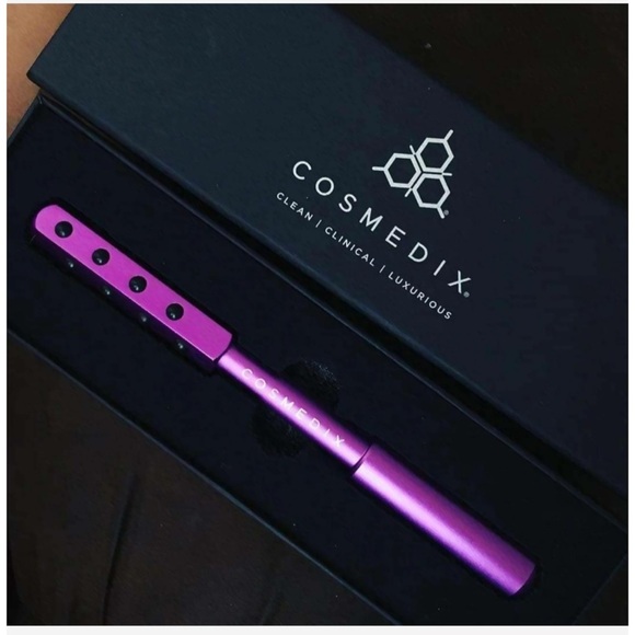 NIB Cosmedix Purple Facial Massage Roller - Picture 3 of 3